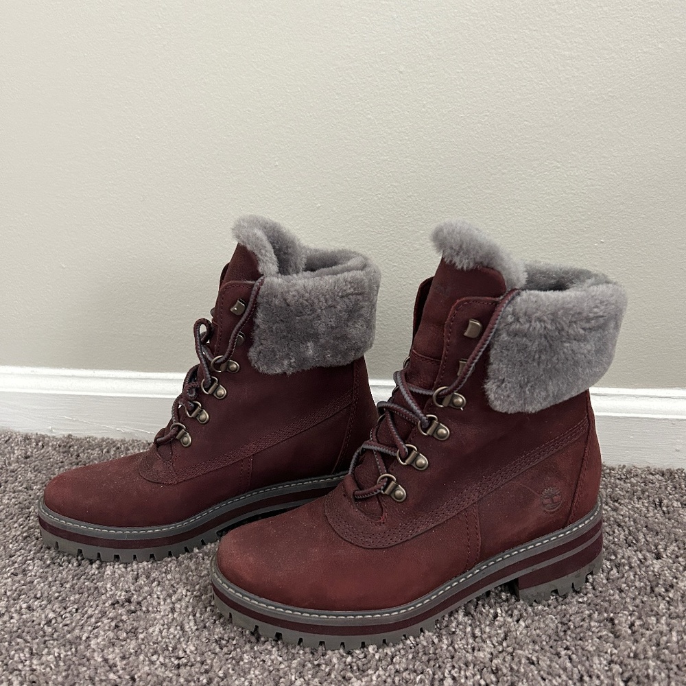 Timberland's Women's Courmayeur Valley 6-Inch Waterproof Faux-Fur Boot